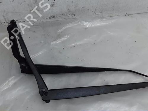 Used Front windshield wiper arm RENAULT CLIO IV (BH_) 1.5 dCi 75 (75 hp) 20508499