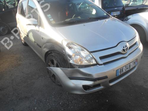 Left headlight TOYOTA COROLLA Verso (ZER_, ZZE12_, R1_) 2.2 D-4D (AUR10_, AUR10R) | BP16726407C28 