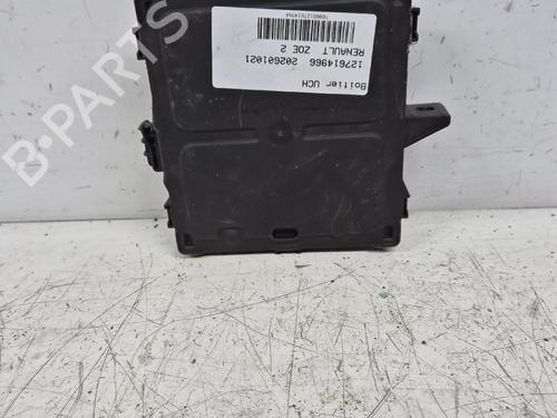 Used Fuse box Fuse box 37252631 37252631