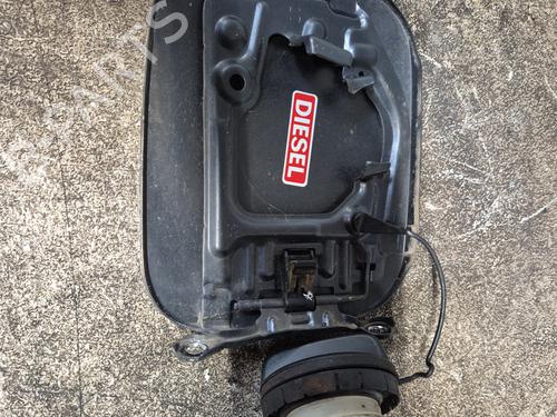 Fuel flap TOYOTA RAV 4 III (_A3_) 2.2 D 4WD (ALA30_, ALA30R) | BP30404451C131