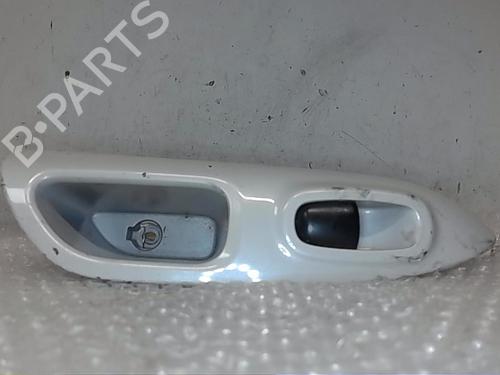 Used Right rear window switch NISSAN JUKE (F15) 1.5 dCi (110 hp) 20508589