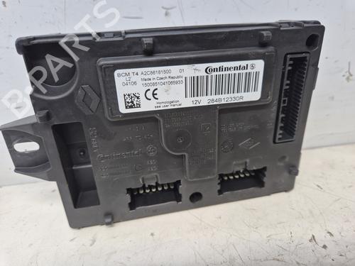 Used Fuse box Fuse box DACIA DUSTER (HS_) 1.5 dCi (109 hp) 33211330 33211330