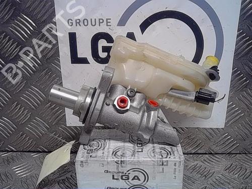 Used Brake master cylinder RENAULT GRAND SCÉNIC IV (R9_) 1.5 dCi 110 (R9A3) (110 hp) 14521774