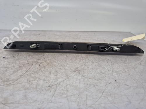 Third brake light PEUGEOT 308 II (LB_, LP_, LW_, LH_, L3_) 1.6 HDi / BlueHDi 115 | BP32290913L11