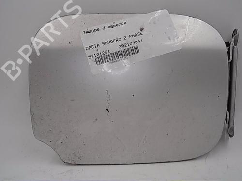Used Fuel flap DACIA SANDERO II 1.5 dCi (90 hp) 13848332