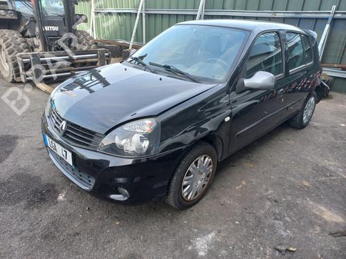 Brugte RENAULT CLIO II (BB_, CB_)    4554185