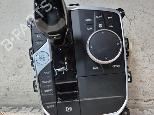 Used Gear lever BMW 1 (F40) 120 i (178 hp) 25886026