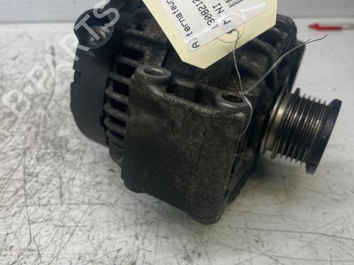 Używane Alternator Alternator 38297701 38297701