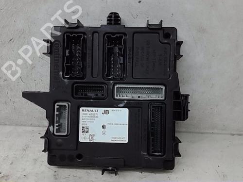 Zekeringkast RENAULT CAPTUR II (HF_) E-TECH 160 | BP16942150E1