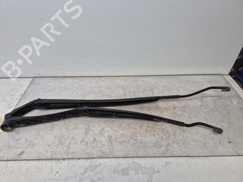 Vindspejlsviskerarm TOYOTA RAV 4 III (_A3_) 2.2 D 4WD (ALA30_, ALA30R) (136 hp) 33210455