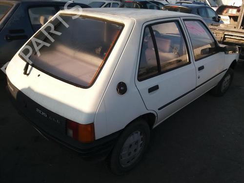 Left mirror PEUGEOT 205 II (20A/C)  | BP13864631C26 