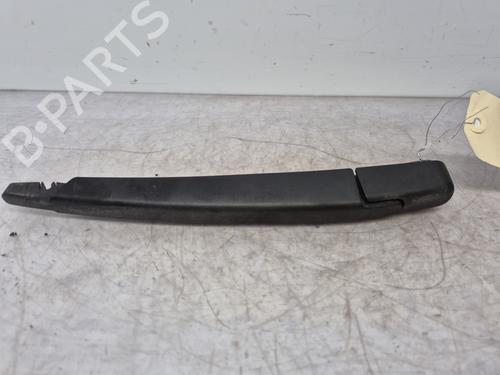 rear-windshield-wiper-arm-nissan-juke-f15-2010-2011-2012-2013-2014-2015-2016-2017-2018-2019-32456963 main image