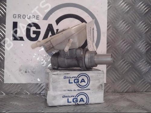 Used Brake master cylinder FORD GRAND C-MAX (DXA/CB7, DXA/CEU) 1.6 TDCi (95 hp) 14520917