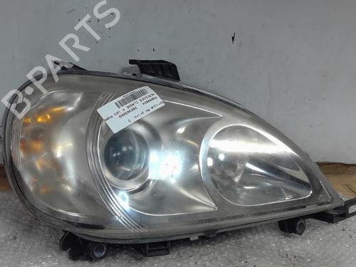 Used Right headlight MERCEDES-BENZ M-CLASS (W163) ML 400 CDI (163.128) (250 hp) 18827430