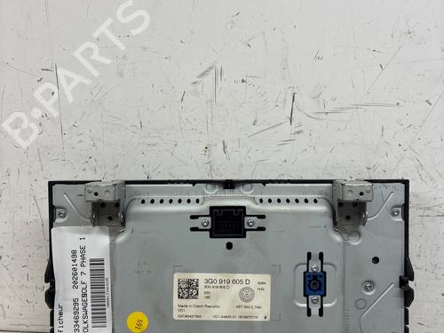 Display SUZUKI KIZASHI (FR) | BP39599633C48 - Image 2