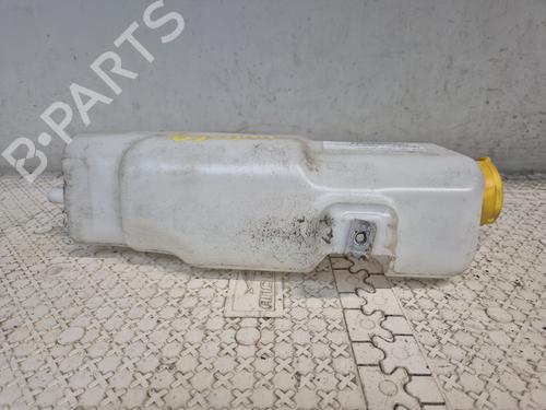Used Windscreen washer tank RENAULT TWINGO III (BCM_, BCA_) [2014-2025]  26724658