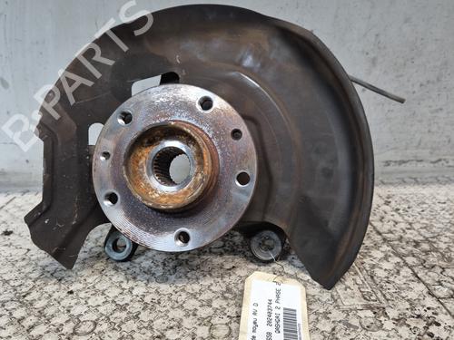 Used Right front steering knuckle NISSAN QASHQAI II SUV (J11, J11_) 1.5 dCi (110 hp) 25125891