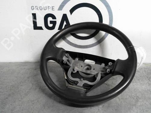 Used Steering wheel KIA PICANTO I (SA) 1.1 CRDi (75 hp) 13868405