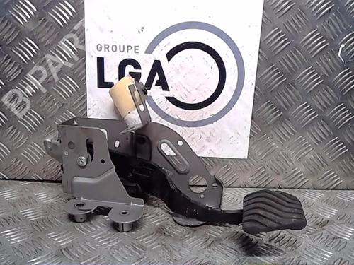 Used Break pedal RENAULT ESPACE V (JR_) 2.0 Blue dCi 160 (JRAM) (160 hp) 14555983