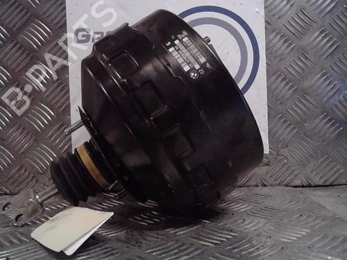 Used Servo brake BMW 1 Convertible (E88) 123 d (204 hp) 14550778