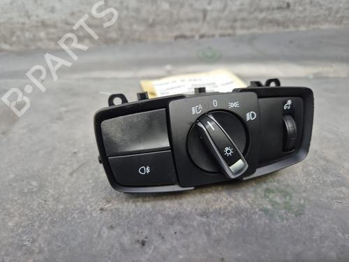Used Headlight switch BMW 1 (F20) M 135 i xDrive (320 hp) 30651743
