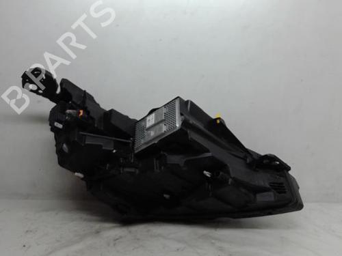 Phare gauche PEUGEOT 3008 II SUV (MC_, MR_, MJ_, M4_) 2.0 BlueHDi 180 (177 hp) 15834347