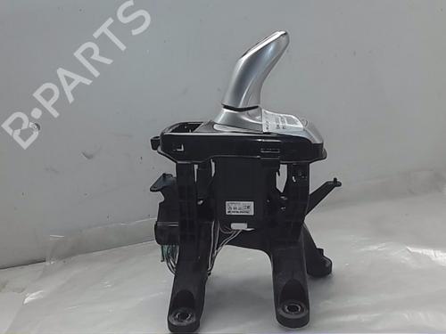 Used Gear lever MITSUBISHI OUTLANDER III (GG_W, GF_W, ZJ, ZL, ZK) 2.0 Hybrid 4WD (GG2W) (121 hp) 21546506