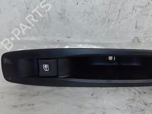 Used Left rear window switch RENAULT MEGANE IV Hatchback (B9A/M/N_) 1.8 RS TCe 280 (B9M6) (279 hp) 22018332