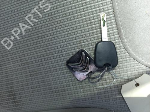 Armrest / Center console CITROËN C3 II (SC_) 1.4 HDi 70 (SC8HZC, SC8HR0, SC8HP4) | BP38526918I20  - Image 8
