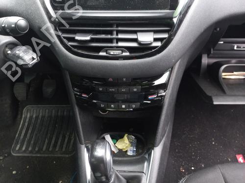 Steering column stalk PEUGEOT 208 I (CA_, CC_) 1.6 HDi | BP32292094I23