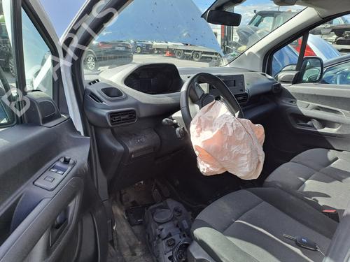 Right slide door PEUGEOT PARTNER Box Body/MPV (K9)  | BP30187646C75 