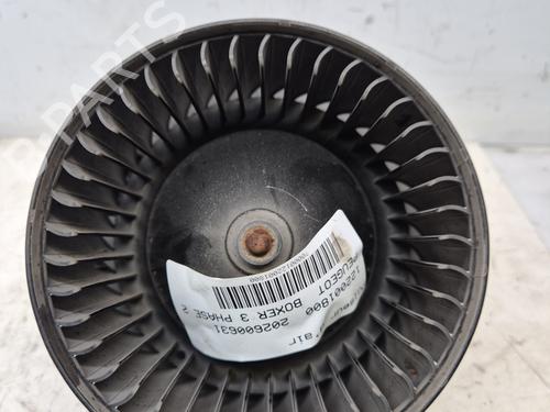 Used Heater blower motor Heater blower motor PEUGEOT BOXER Van 2.0 BlueHDi 160 (163 hp) 33210664 33210664
