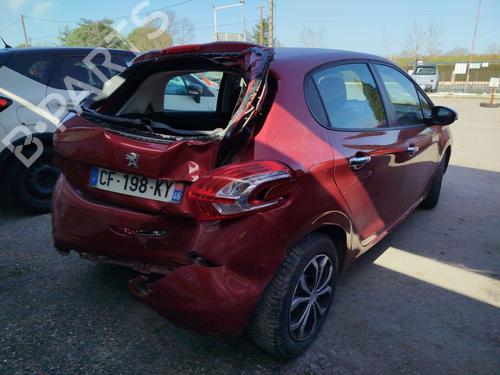 Portier rechts achter PEUGEOT 208 I (CA_, CC_) 1.4 HDi | BP30404492C5