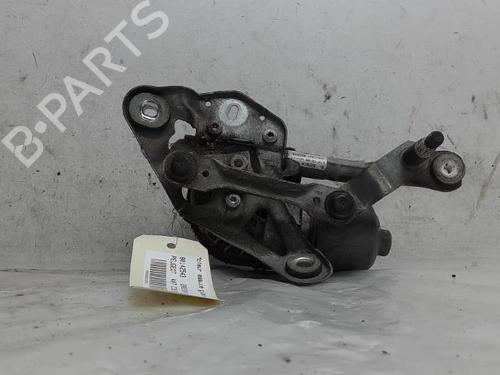 Used Front wiper motor PEUGEOT 407 Coupe (6C_) 2.0 HDi (136 hp) 16567879