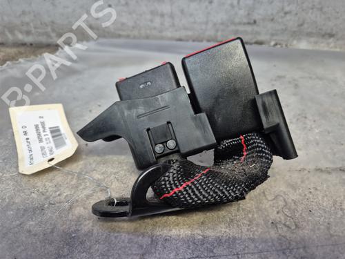Used Seat buckle RENAULT CLIO III (BR0/1, CR0/1) 1.5 dCi (88 hp) 29929737