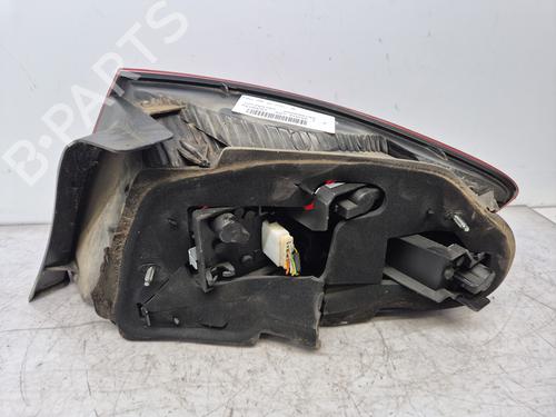 Left taillight PEUGEOT 407 (6D_) 2.0 HDi 135 (6DRHRH, 6DRHRE, 6DRHRG, 6DRHRJ) | BP32376824C34