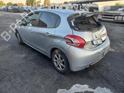 Engine control unit (ECU) PEUGEOT 208 I (CA_, CC_) 1.6 HDi | BP28416448M57