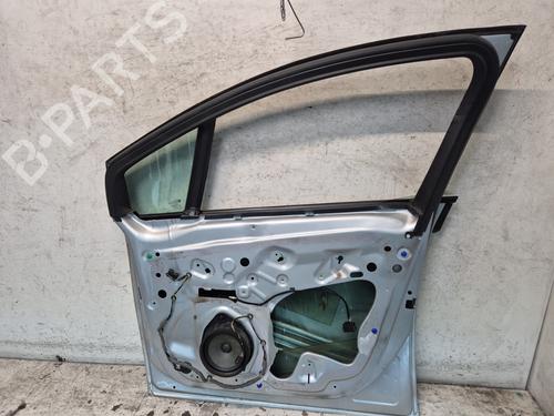 Right front door OPEL MERIVA B MPV (S10) 1.6 CDTI (75) | BP29621140C3 