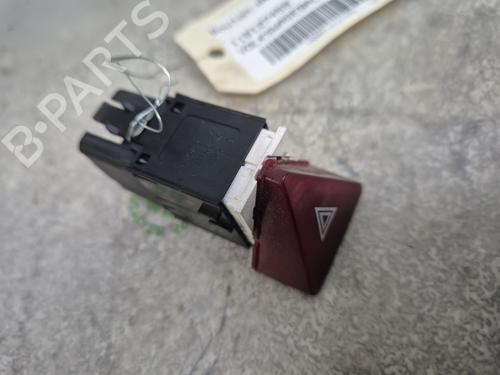 Pulsante luci di emergenza VW CADDY III Box Body/MPV (2KA, 2KH, 2CA, 2CH) [2004-2016]  30651905