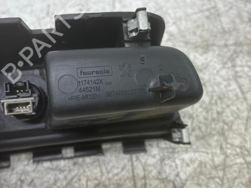 Used Electronic module Electronic module PEUGEOT 208 I (CA_, CC_) 1.6 HDi (92 hp) 39572319 39572319