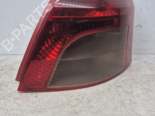Used Right taillight Right taillight TOYOTA YARIS (_P9_) 1.4 D-4D (NLP90_, NLP90R) (90 hp) 34709697 34709697