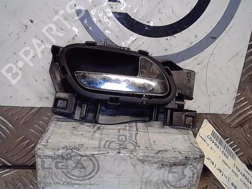 Used Rear right interior door handle PEUGEOT 3008 I MPV (0U_) 1.6 HDi (112 hp) 13853171