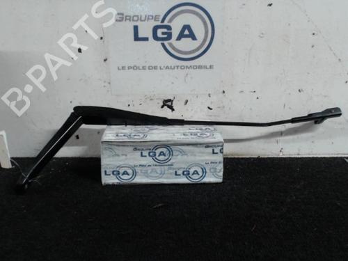 Used Front windshield wiper arm FORD FOCUS II (DA_, HCP, DP) [2004-2013]  14564011