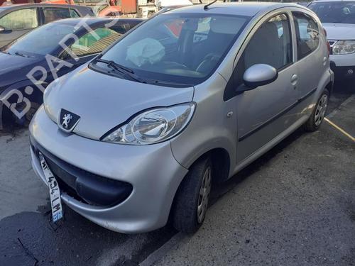 Left front window switch PEUGEOT 107 (PM_, PN_) 1.4 HDi | BP13855507I27