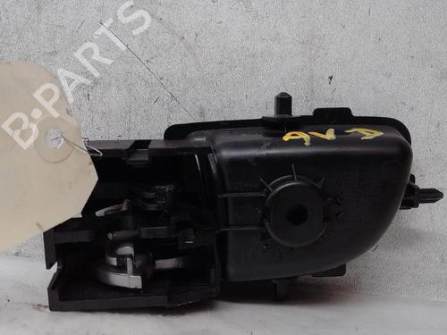 Used Front right interior door handle TOYOTA YARIS (_P13_) 1.3 (NSP130_, NSP130) (99 hp) 15907622