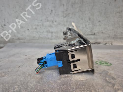 Switch PEUGEOT 3008 II SUV (MC_, MR_, MJ_, M4_) 1.5 BlueHDi 130 | BP29516512I30 