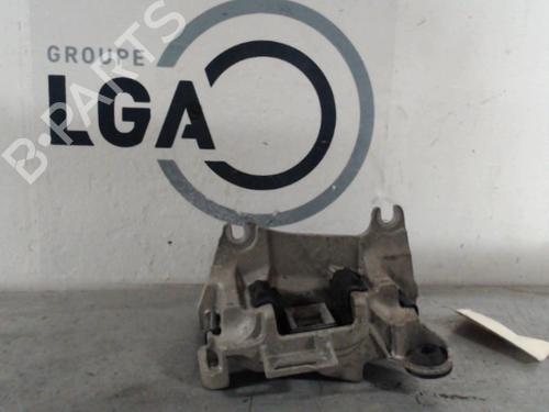 Used Engine mount RENAULT SCÉNIC III (JZ0/1_) 1.5 dCi (110 hp) 14548588