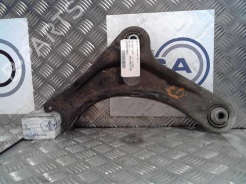 Used Left front suspension arm PEUGEOT 1007 (KM_) 1.4 HDi (68 hp) 14550358