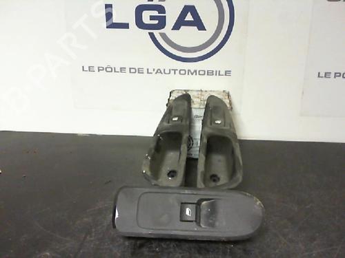 Used Left front window switch PEUGEOT 308 I (4A_, 4C_) 1.6 HDi (112 hp) 13870825
