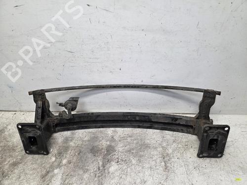 Refuerzo paragolpes delantero Refuerzo paragolpes delantero 39500889 39500889